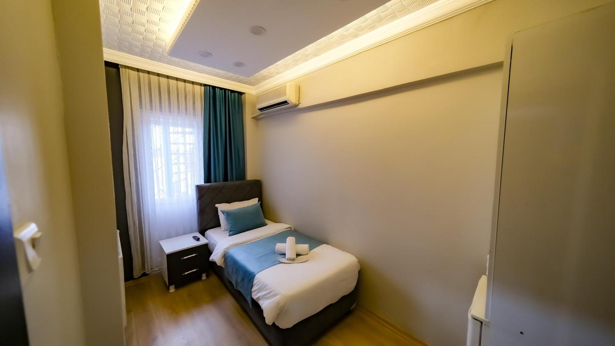 Bona Sera Hotel Istanbul Exterior photo